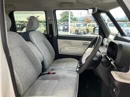 「この車の写真をもっと見たい」「状態が気になる」「この装備はついている？」どんな小さな疑問でもお気軽にお問い合わせください！