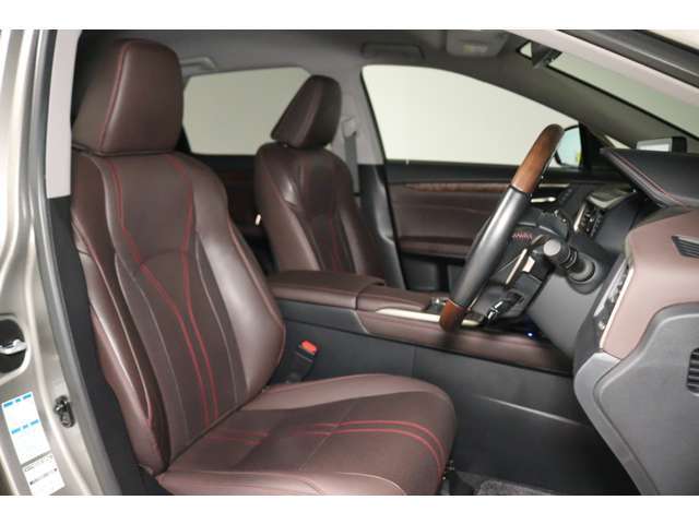 お客様のカーライフを十分にお手伝いさせていただきたいので、お気軽にお問い合わせください。