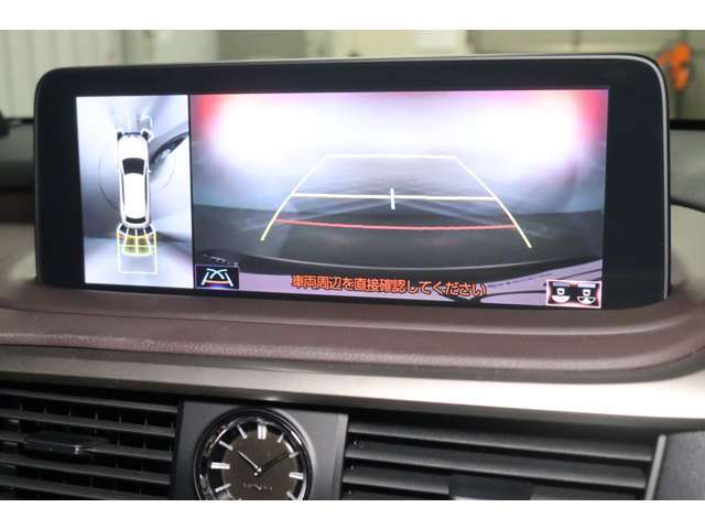 ナビやオーディオ、エアコンなどの操作機能をまとめたレクサス独自のコントロールシステム。