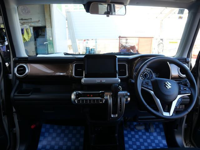 視認性の高いインパネまわり