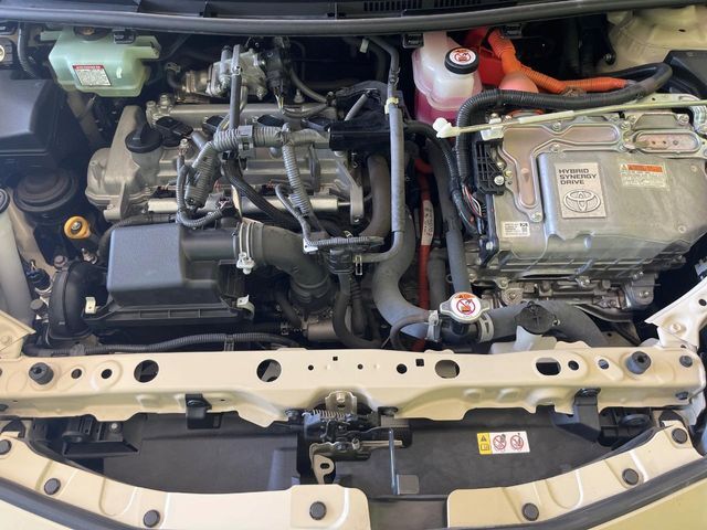 親切・丁寧な専門メカニックスタッフが応対！・車検・点検整備・事故等の修理などアフターサービスも安心。お車のカスタマイズもネクステージのサービススタッフまでご相談ください！