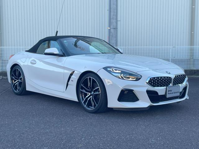 一目で伝わるBMW特有のスポーティーなプロポーションは、BMWの走行性能を生み出すのに欠かせない要因の一つです。細部まで拘りぬいたお車をぜひ一度ご覧ください！