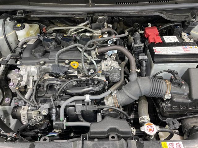 親切・丁寧な専門メカニックスタッフが応対！・車検・点検整備・事故等の修理などアフターサービスも安心。お車のカスタマイズもネクステージのサービススタッフまでご相談ください！