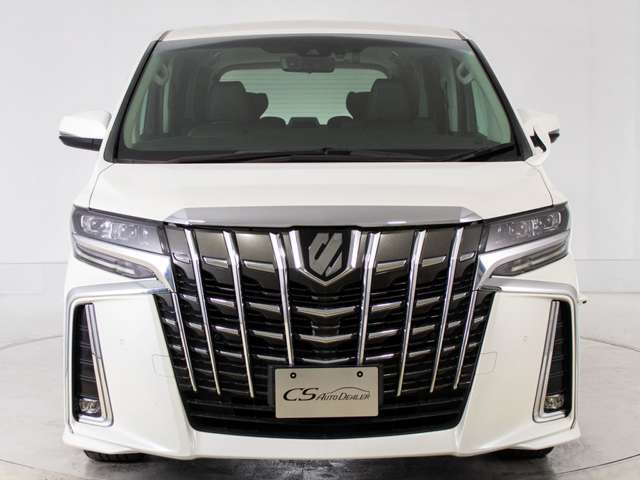 外装は大変綺麗な状態となります！細部に渡り担当スタッフが確認をさせて頂きますのでご安心下さいませ！さらにガラス系ボディコーティングの施工も可能です！詳しくは「CSオートディーラー」にて検索下さいませ！