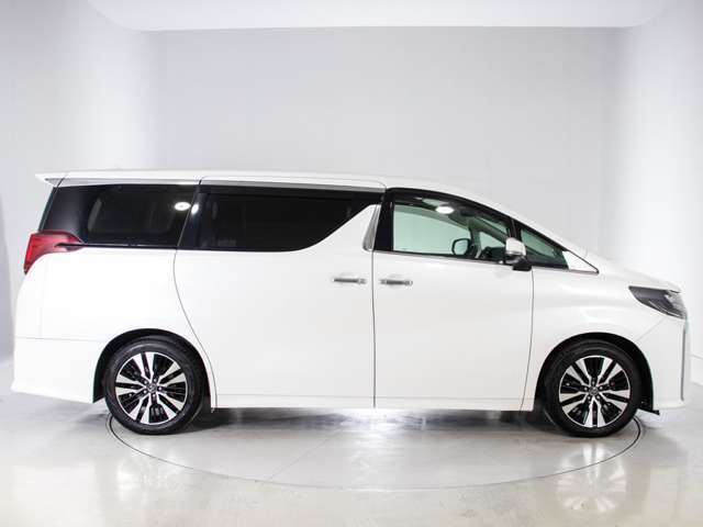 アルファードモデリスタエアロ、ヴェルファイアモデリスタエアロ、アルファードV6、アルファードLM、アルファード10as、AGH30、AGH35、AYH30、AGH25、ANH20、ANH25、ATH20などの取扱い実績多数あり