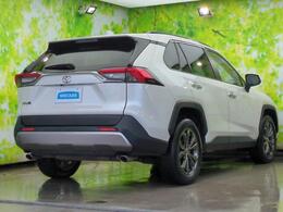 全国に店舗を展開しているのでどこでもお取り寄せが可能です！この車が気になるけど遠方だから・・・と諦める必要はありません！※別途陸送費が必要です。