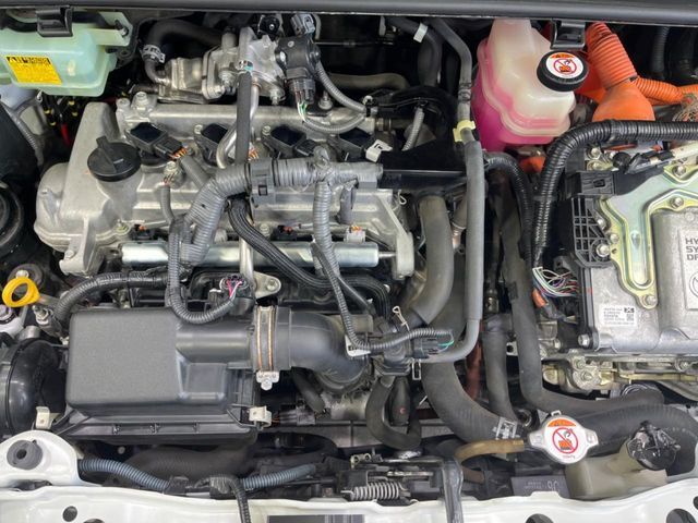 親切・丁寧な専門メカニックスタッフが応対！・車検・点検整備・事故等の修理などアフターサービスも安心。お車のカスタマイズもネクステージのサービススタッフまでご相談ください！