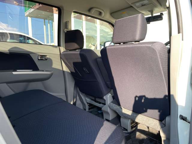 店舗にて現車の確認もいただけますので、お電話で在庫のご確認の上是非ご来店くださいませ！！店舗直通電話 0532-69-5171