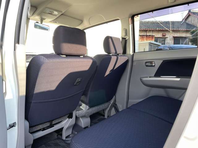 店舗にて現車の確認もいただけますので、お電話で在庫のご確認の上是非ご来店くださいませ！！店舗直通電話 0532-69-5171