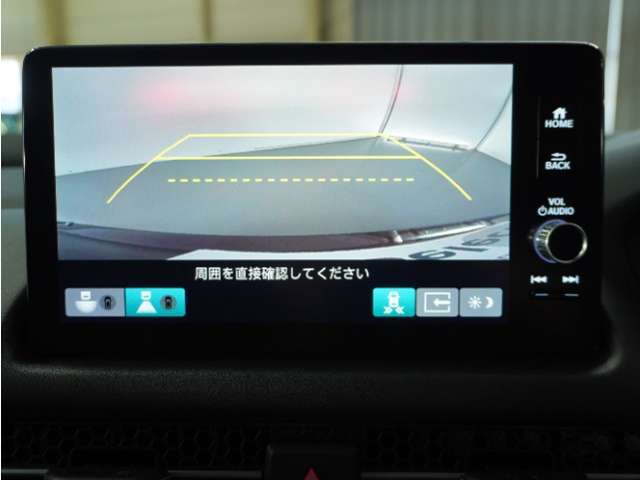 ◆バックカメラ◆リバースにするだけで映ります、後方の安全確認や、狭い駐車場での車庫入れ、雨の日や夜間など視界の悪い時に便利です！安全にバックする為には欠かせない装備です。