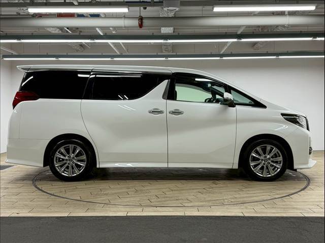 全車修復歴なし！鑑定付きの良質なお車のみを厳選して展示中☆第3者機関の認定付き車ですので、遠方の方でも、安心してご検討いただけます。