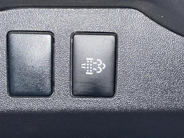 【運転席操作部】快適なドライブを楽しむための機能が装備されています！運転席から触れるので、使いやすいです！除菌プランいれていただくと、さらに清潔で安心していただけます！