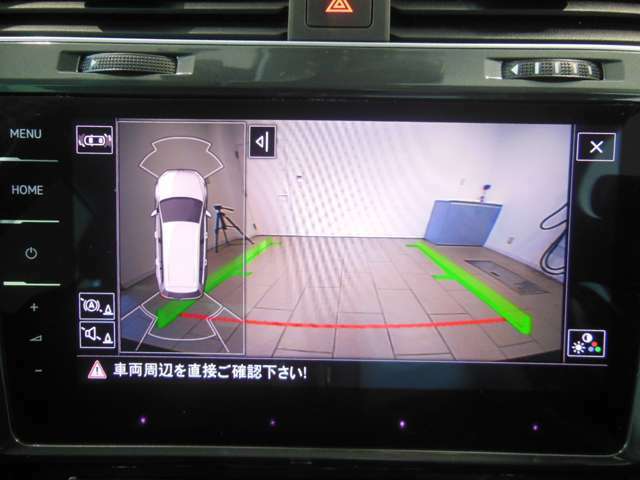 バックカメラがあるので車両後方の安全確認もラクラクです！