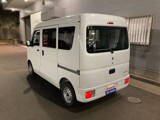 自動車保険も取り扱っております。もしもの事故の時、窓口を一本化！お客様のカーライフ全般ご相談くださいませ。