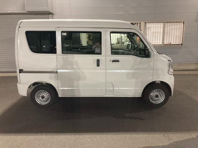 荷物運びに便利な1台です！