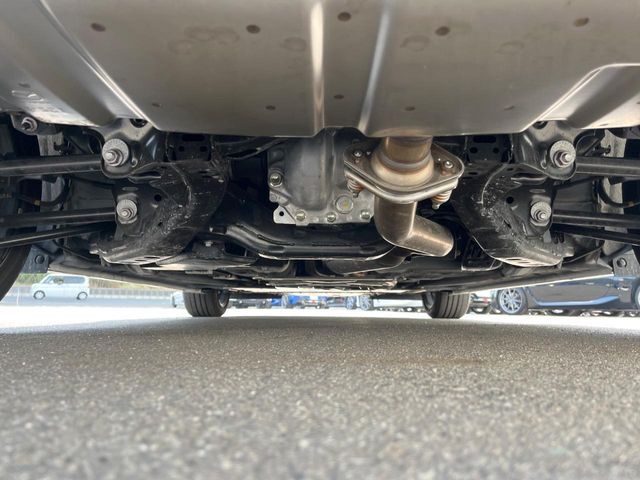 下回りがきれいなうちに、防錆加工の施工がオススメ。降雪地域はもちろん、沿岸部にお住いの方や、趣味でマリン・ウィンタースポーツをされる方にご好評いただいております。