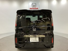 Honda認定中古車 U-Selectは3つの安心をお約束します。　1　Hondaのプロが整備した安心。 2　第三者機関がチェックした安心。　3　購入後もHondaが保証する安心。