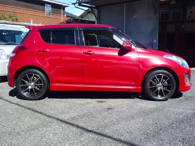 下見　試乗　大歓迎です。　新車とは違い中古車は一台・一台違うものです！！！安い買い物ではありません　乗換えや購入の際には　是非とも販売店まで足を運んで納得の一台を見つけて頂きたいと思います。