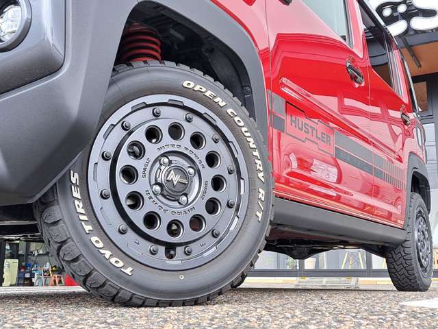 整備費用や登録費用など、お車の購入に必要な経費は支払い総額にすべて含まれております。他に金額はかかりませんのでご安心ください！※遠方への納車費用は別途頂戴いたします。