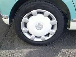 当店の車は全台、1年間走行距離無制限の保証付きで購入後も安心です。保証期間中は全国のトヨタディーラーで保証修理が可能です。