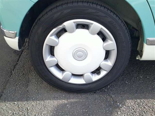 当店の車は全台、1年間走行距離無制限の保証付きで購入後も安心です。保証期間中は全国のトヨタディーラーで保証修理が可能です。