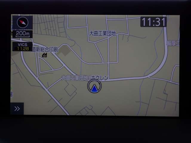 バックカメラも付いています。駐車の時に便利なのはもちろんの事、後方死角にいる子供たちに気が付くことができるので安心安全ですね