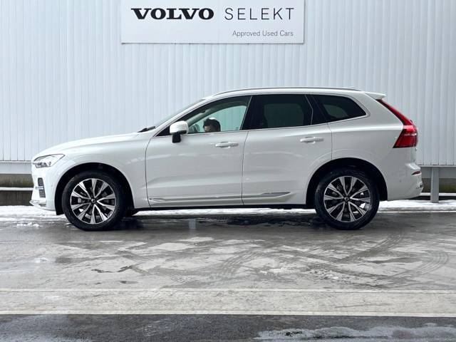 購入後は全国のVOLVO正規ディーラーにてアフターサービスをお受けいただけます。定期点検サービス、延長保証などの有料サービスも手厚くご用意しておりますので、ご不安事はお気軽にご相談下さい。