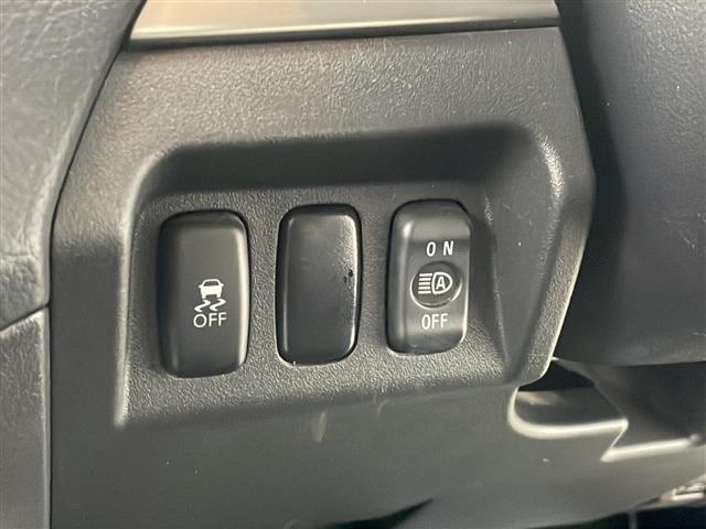 【運転席操作部】快適なドライブを楽しむための機能が装備されています！運転席から触れるので、使いやすいです！除菌プランいれていただくと、さらに清潔で安心していただけます！
