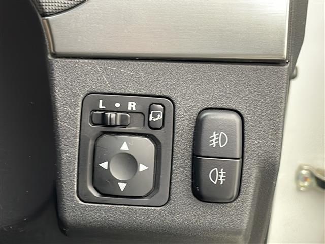 【運転席操作部】快適なドライブを楽しむための機能が装備されています！運転席から触れるので、使いやすいです！除菌プランいれていただくと、さらに清潔で安心していただけます！