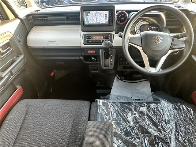 【インパネ全体】全方位で視界が広く、高い目線で運転もしやすいです！