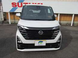 この度日産のルークスが入荷しました！色はホワイトパールになります！