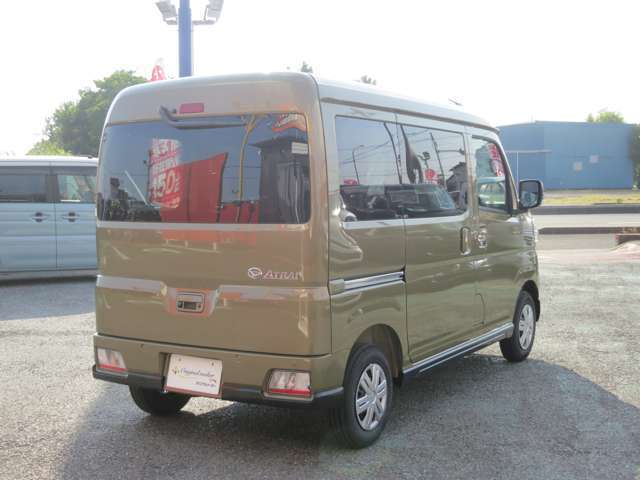 ☆常時店頭に総在庫台数50台以上を展示中！新しい車両も毎日入庫しております。是非一度ご来店ください☆お問い合わせは　オリジナルメーカー市原インター店　TEL　0436-67-1700　まで☆