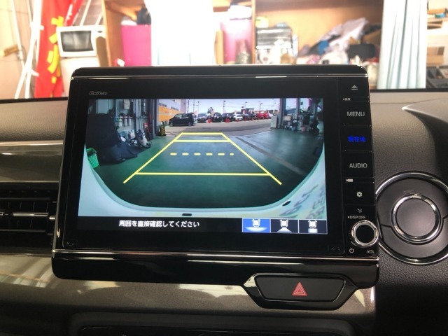 【バックカメラ】駐車時に安心のバックカメラが装備されています！