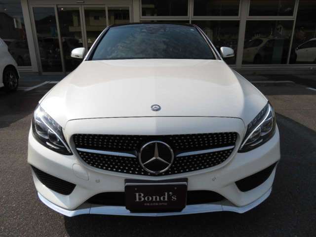 人気の輸入車入荷いたしました！MベンツC220d！アバンギャルドAMGライン！ディーゼル★ツインターボ★タイミングチェーン式なので部品交換不要でまだまだ乗れます！