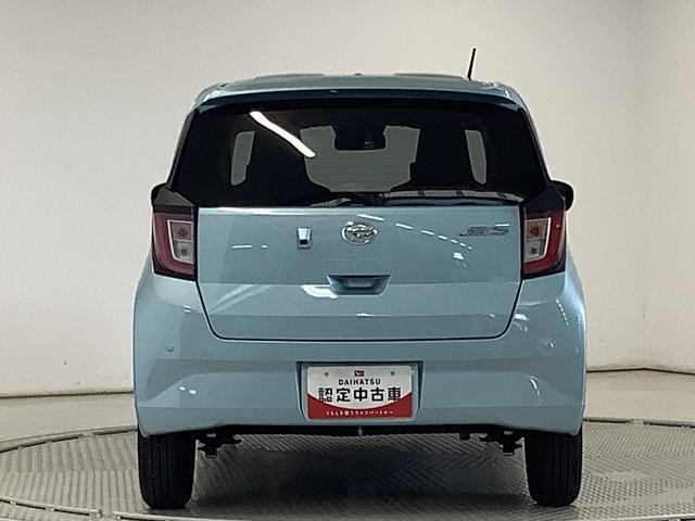 【保険の窓口】兵庫ダイハツは車のプロだけではございません！お客さまに最適な保険をご提案させていただきます。3年間保険料据え置きの保険がオススメです！是非お車とご一緒に保険のお見積りもいかがでしょうか？