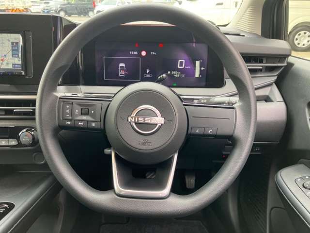 自社グループ内にてレンタカーとして使用しておりました。貸し出しごとに点検を実施、定期的な法定点検を受検している車両ですので、安心です。