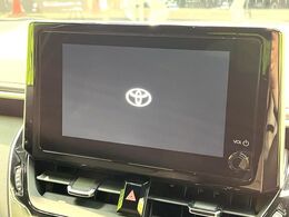 【8インチ　ディスプレイオーディオ】大画面のディスプレイはAppleCarPlayやAndroidAutoが利用可能。大きな画面でスマホナビアプリ等が利用いただけます♪