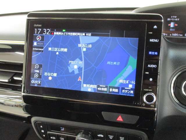 SDナビ/フルセグTV、CD、DVD再生、BluetoothオーディオOK♪　安心のバックカメラ・フロントブラインドモニターカメラも装備しています！　☆☆ お問い合わせはお電話　0277-47-8181まで　お気軽に♪
