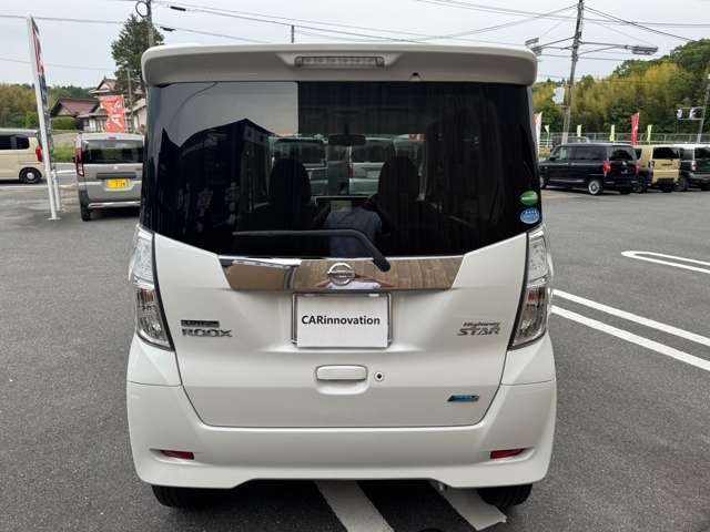 定休日は月曜日・第1日曜日となっております。車両のお問合せにつきましては、お電話でも承れますのでお気軽にスタッフまで☆