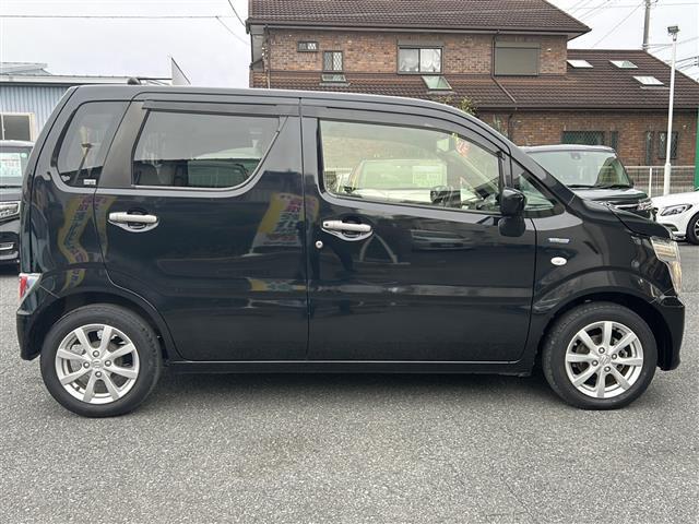 ガラスコーティング、ナビゲーション、ETCなど、その他のパーツの取り付けお見積もりのご相談も承っております！！クルマのこと何でもお任せください！