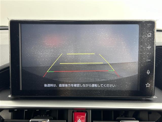 【　バックカメラ　】便利なバックカメラ装備で安全確認を頂けます。駐車が苦手な方にもオススメな便利機能です♪