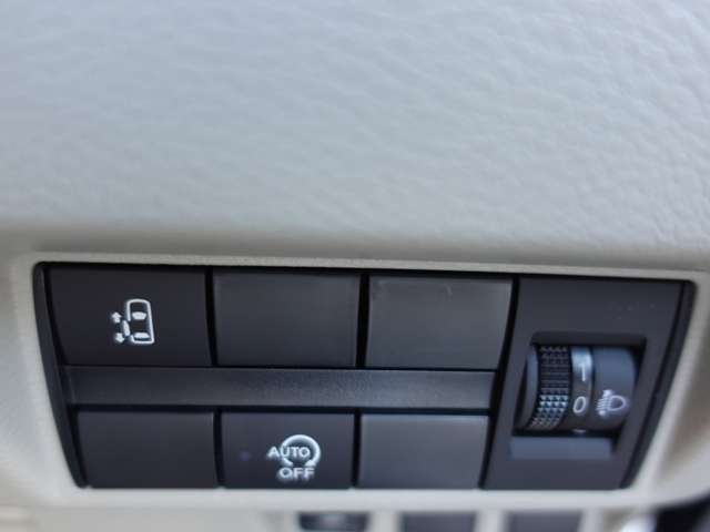 左電動スライドドアスイッチ