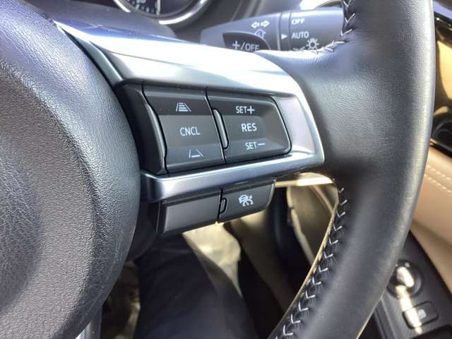 レーダークルーズコントロールを装備しています。高速道路も安心です。