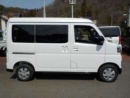 ナンバーの登録、届け出とアフターフォローの理由で掲載車両の販売とお問い合わせへの返答は東北にお住まいのお客様とさせていただいております。何卒ご了承のほどお願い申し上げます。