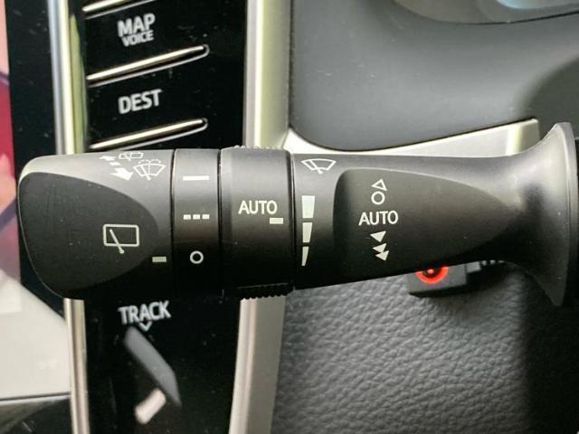 国産車から輸入車まで多様なお客様のニーズのお応えできるように、全国規模で豊富な在庫展開！車のことならWECARSへ！