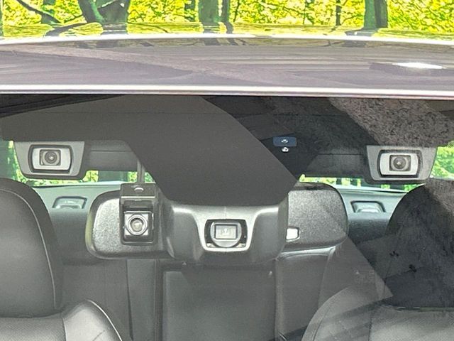 【アイサイトセイフティプラス】「リアビークルディティクション」「ハイビームアシスト」「フロント/サイドビューモニター」により死角を減らし、より安全なドライブを支援してくれる安心の1台です♪