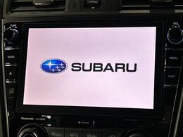 【純正8型ナビ】人気の純正ナビを装備。オーディオ機能も充実しており、Bluetooth接続すればお持ちのスマホやMP3プレイヤーの音楽を再生可能！毎日の運転がさらに楽しくなります！！