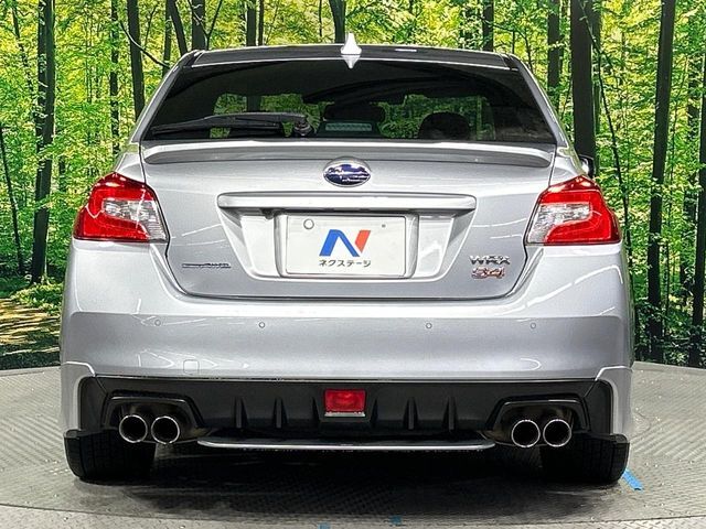 安心の最長10年・走行無制限保証（有償）をご用意。保証内容も充実はもちろん、無料点検＆オイル交換や、年中無休の全国・24時間ロードサービスも付帯されておりますのでご安心下さい。