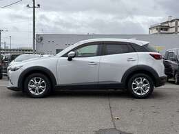 【キーパーコーティング】ブリッジ西宮の沢店はキーパーコーティングのプロショップです。納車時に資格を取得したプロのスタッフが施工致します。施工の金額や内容等の詳細はスタッフへお問い合わせください。