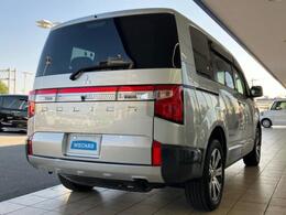 全国に店舗を展開しているのでどこでもお取り寄せが可能です！この車が気になるけど遠方だから・・・と諦める必要はありません！※別途陸送費が必要です。